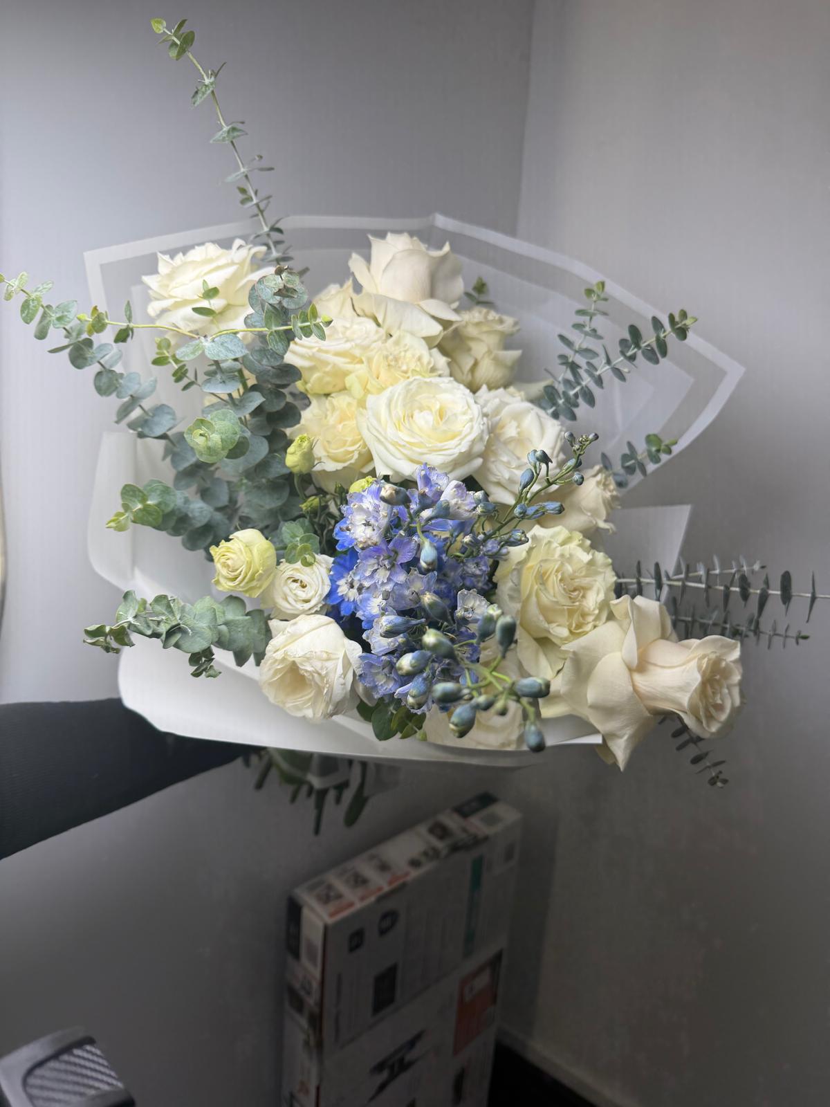 Mariages — roses blanches
